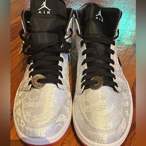 Air Jordan 1 MID SE FRLS GC new in box